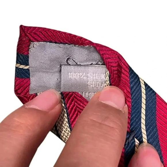 Stafford Executive 100% Silk Tie Red Blue & Gold Stripes Men's Luxurious - Picture 4 of 6